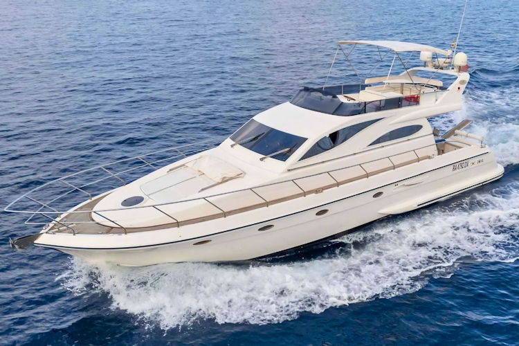 amalfi yacht